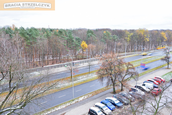 Mieszkanie Sprzedaż  Bielany 2